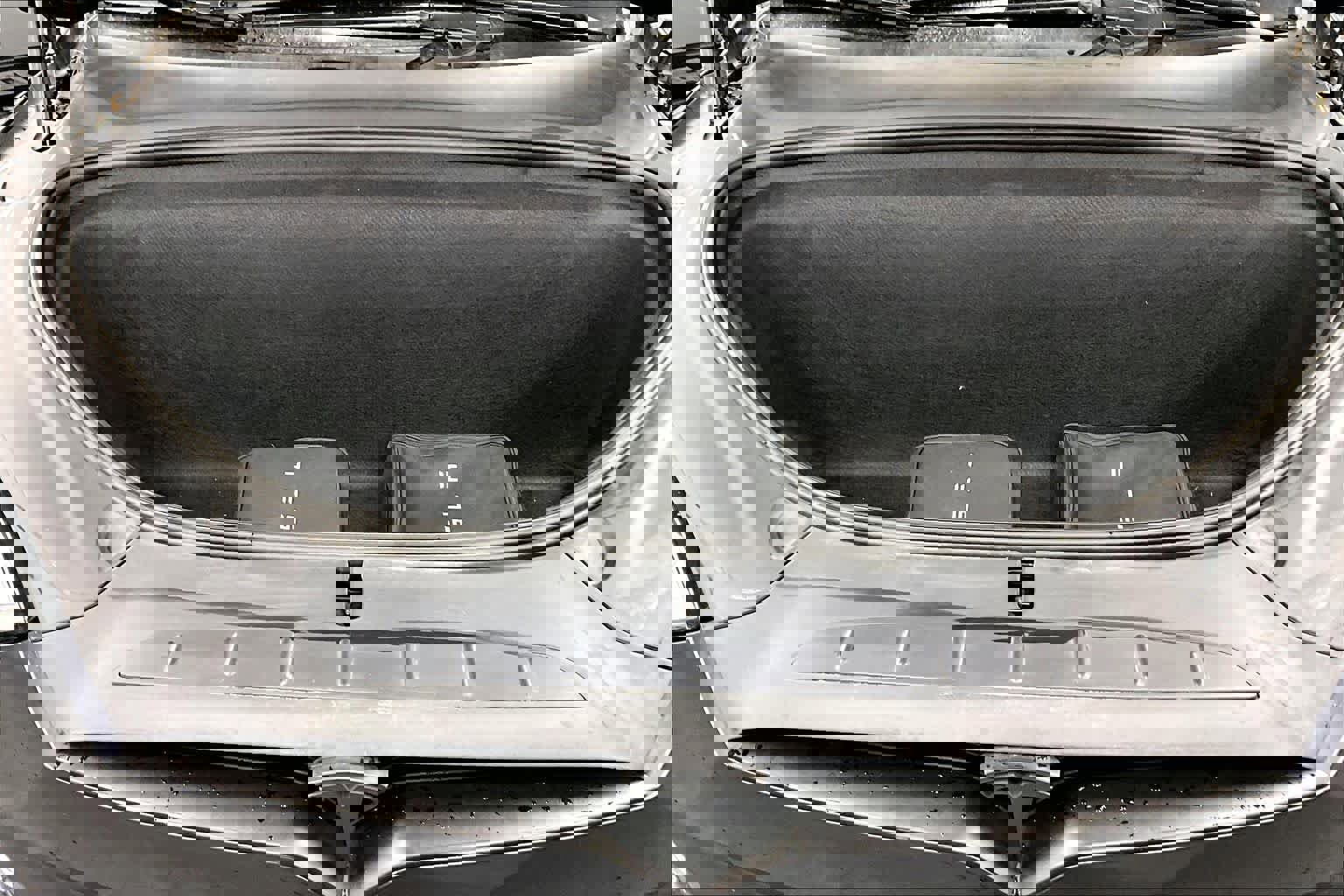 Used 2021 Tesla Model X Long Range image 31