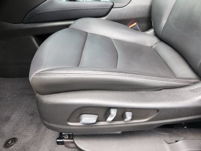 Used 2024 Cadillac XT6 Sport w/ Technology Package AWD/4WD image 10