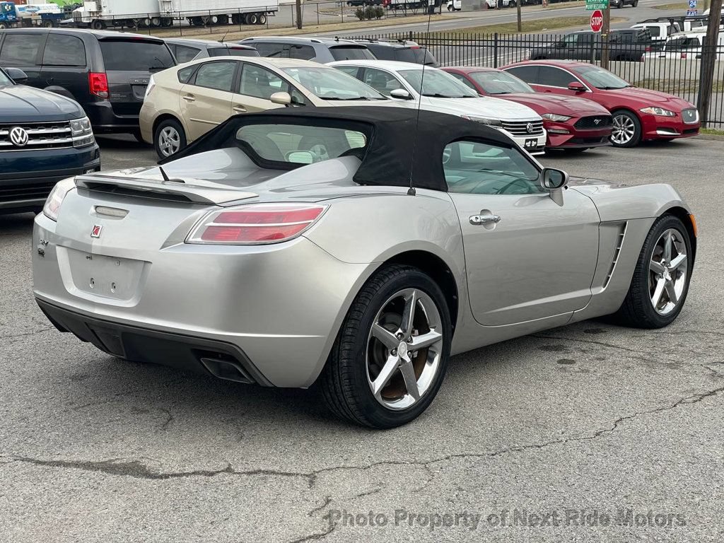 Used 2007 Saturn Sky RWD image 6