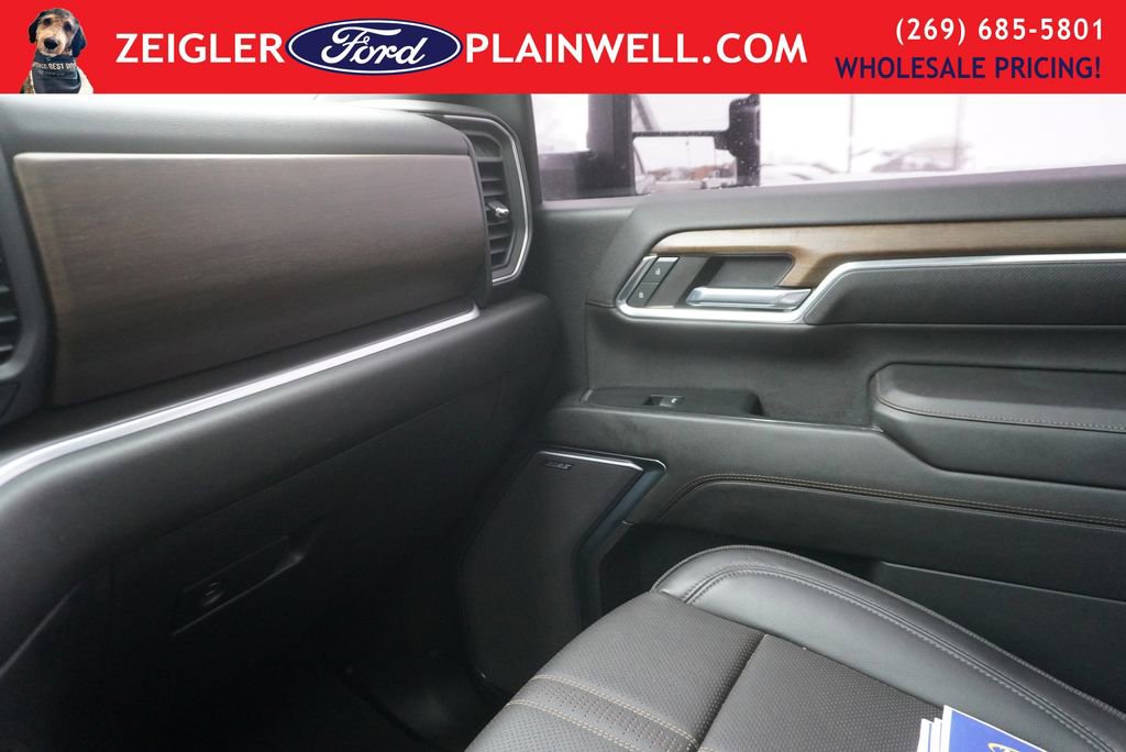 Used 2024 Chevrolet Silverado 2500 High Country image 31