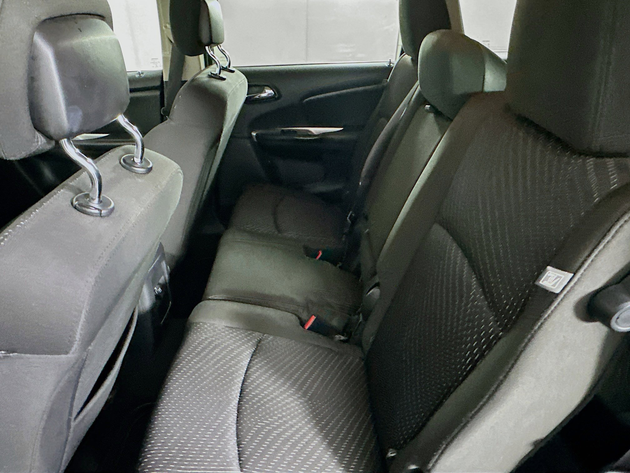 Used 2019 Dodge Journey SE image 27