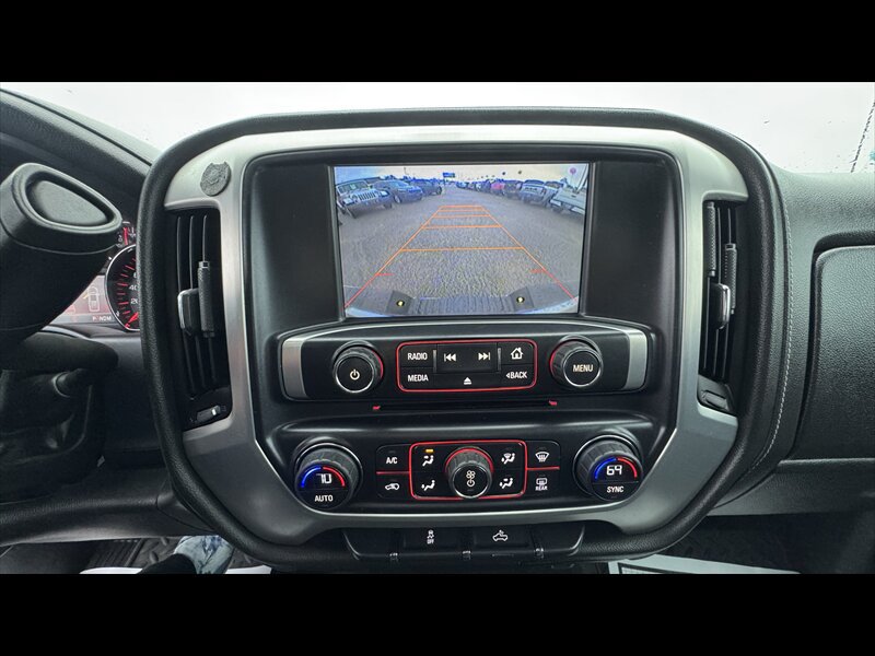 Used 2015 GMC Sierra 1500 SLE AWD/4WD image 21