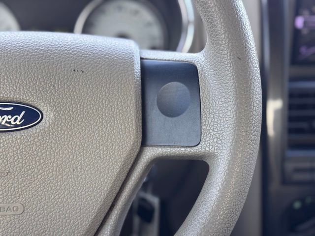 Used 2007 Ford Explorer Sport Trac XLT image 11