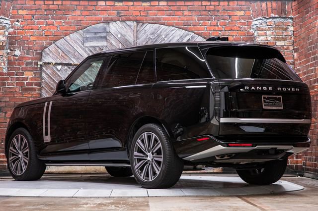 Used 2024 Land Rover Range Rover Long Wheelbase Autobiography AWD/4WD image 7