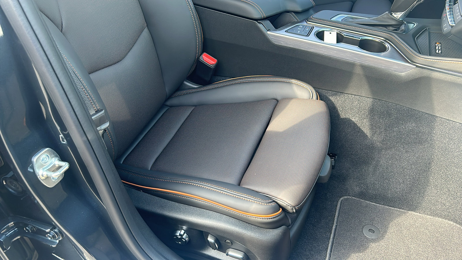 New 2025 Cadillac CT4 Sport image 11