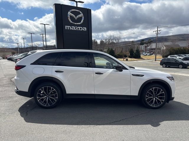 Certified 2025 MAZDA CX-70 Plug-In Hybrid w/ Premium Plus AWD/4WD image 9