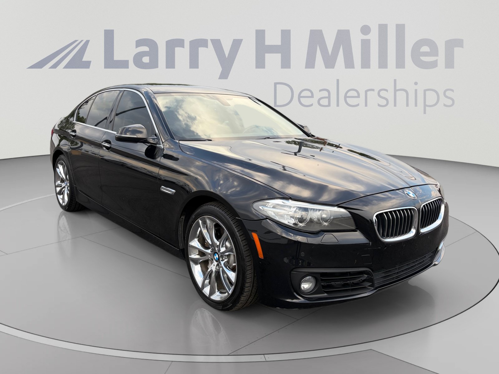 Used 2014 BMW 535i xDrive Sedan AWD/4WD image 7