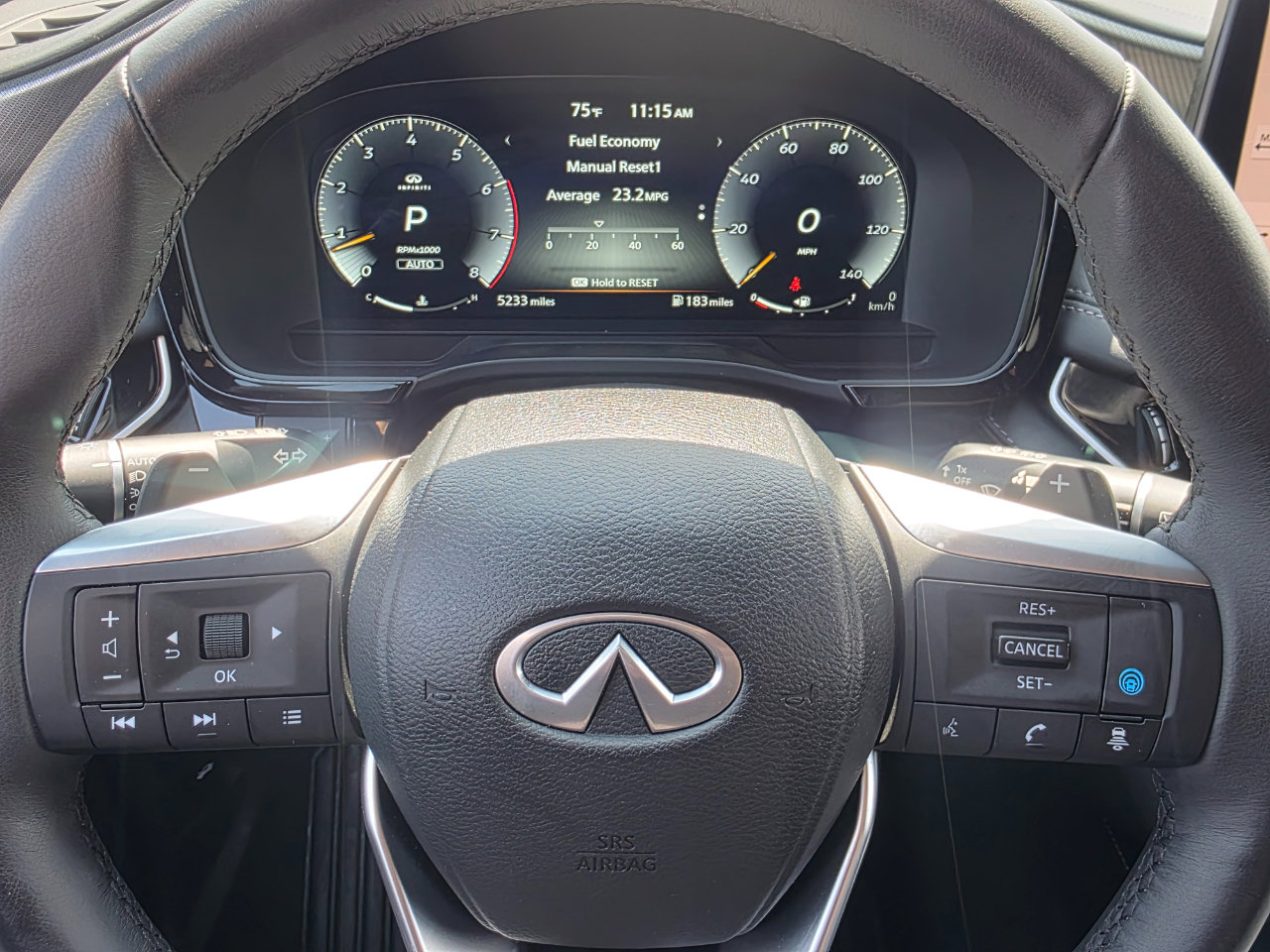 Used 2025 INFINITI QX60 Luxe w/ Black Edition image 11