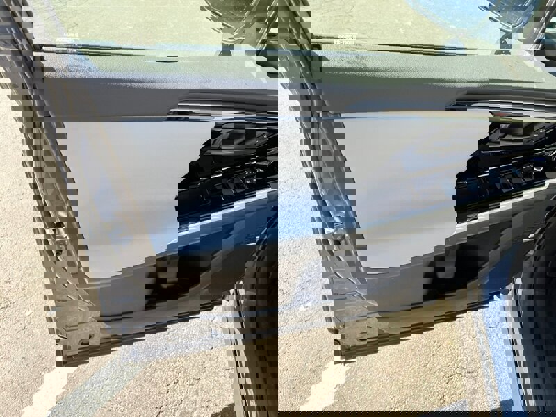 Used 2024 Subaru Solterra Touring image 20