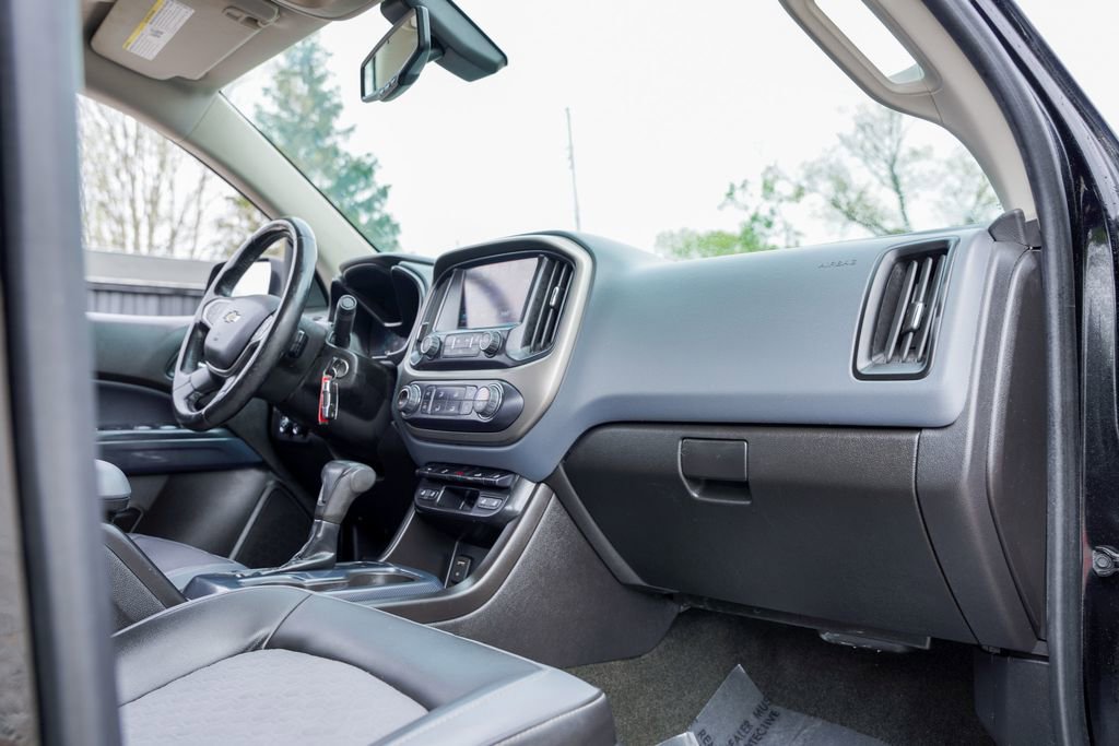 Used 2016 Chevrolet Colorado Z71 image 39