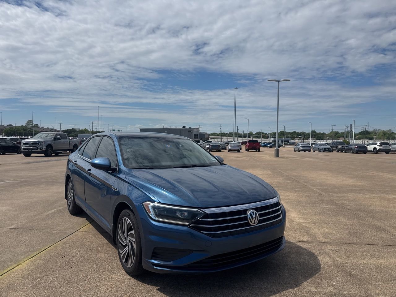Used 2021 Volkswagen Jetta SEL video 2
