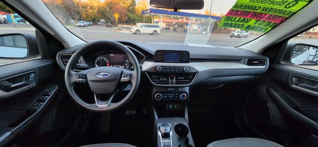 Used 2021 Ford Escape S image 8