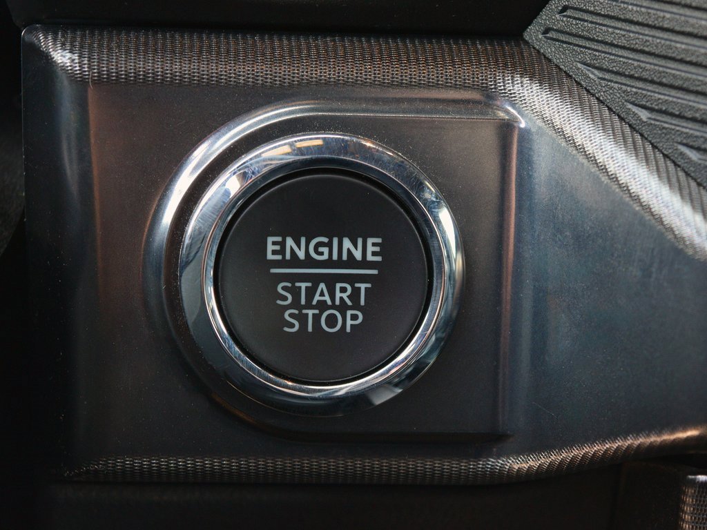 Used 2024 Ford F150 Platinum w/ Equipment Group 702A High image 21