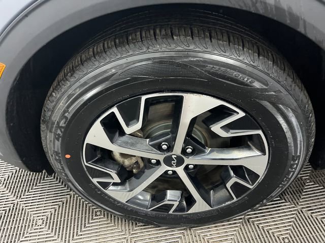 Certified 2023 Kia Sportage EX image 34