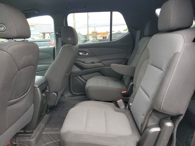Certified 2023 Chevrolet Traverse LT FWD image 23