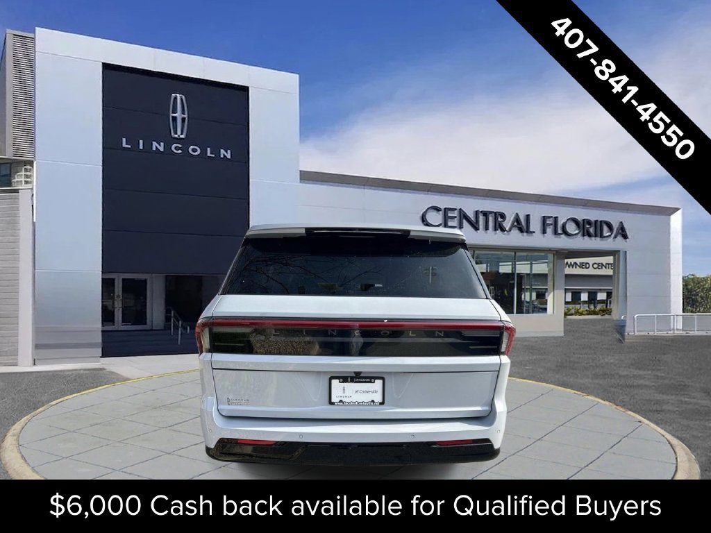 New 2026 Lincoln Navigator L Premier AWD/4WD image 4
