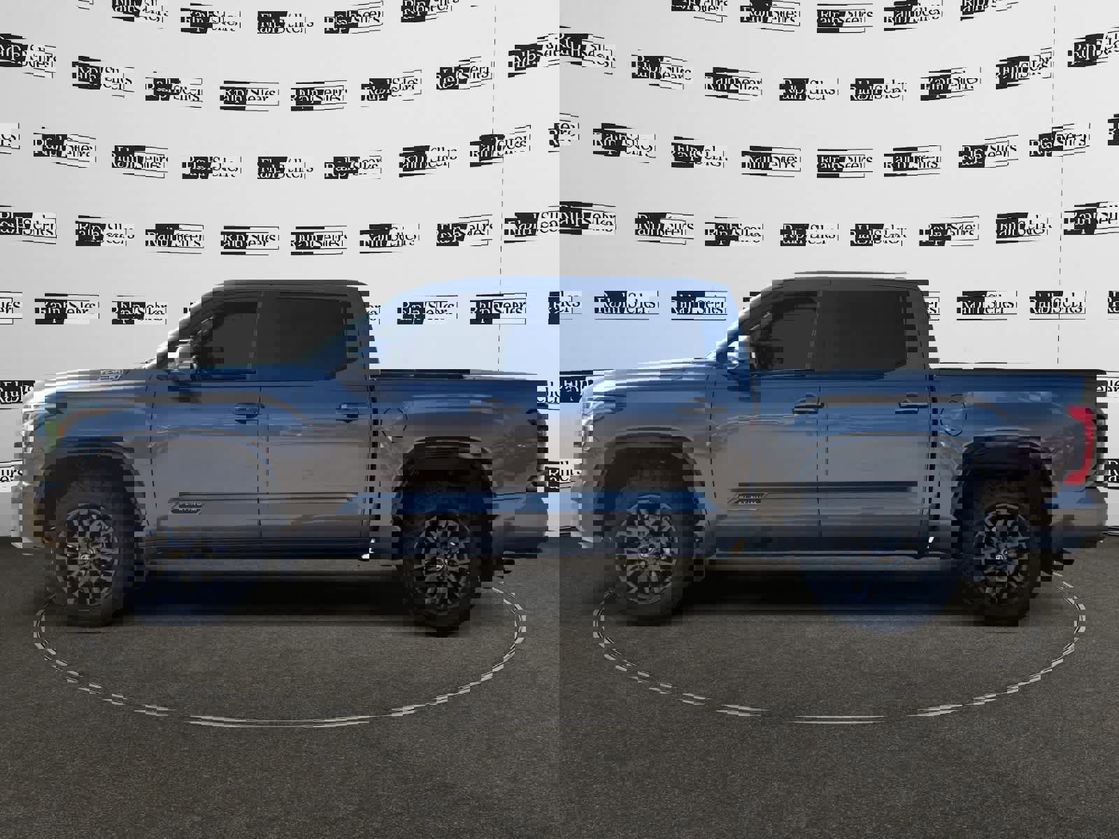 Used 2025 Toyota Tundra Platinum image 3