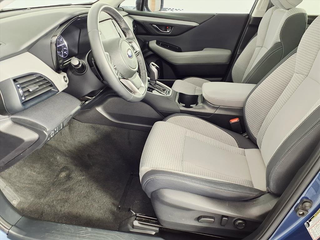 Used 2021 Subaru Outback Premium image 13