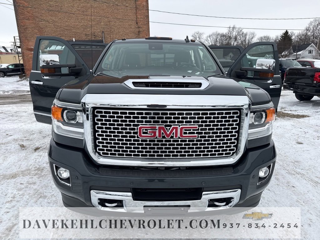 Used 2017 GMC Sierra 2500 Denali w/ Duramax Plus Package image 36