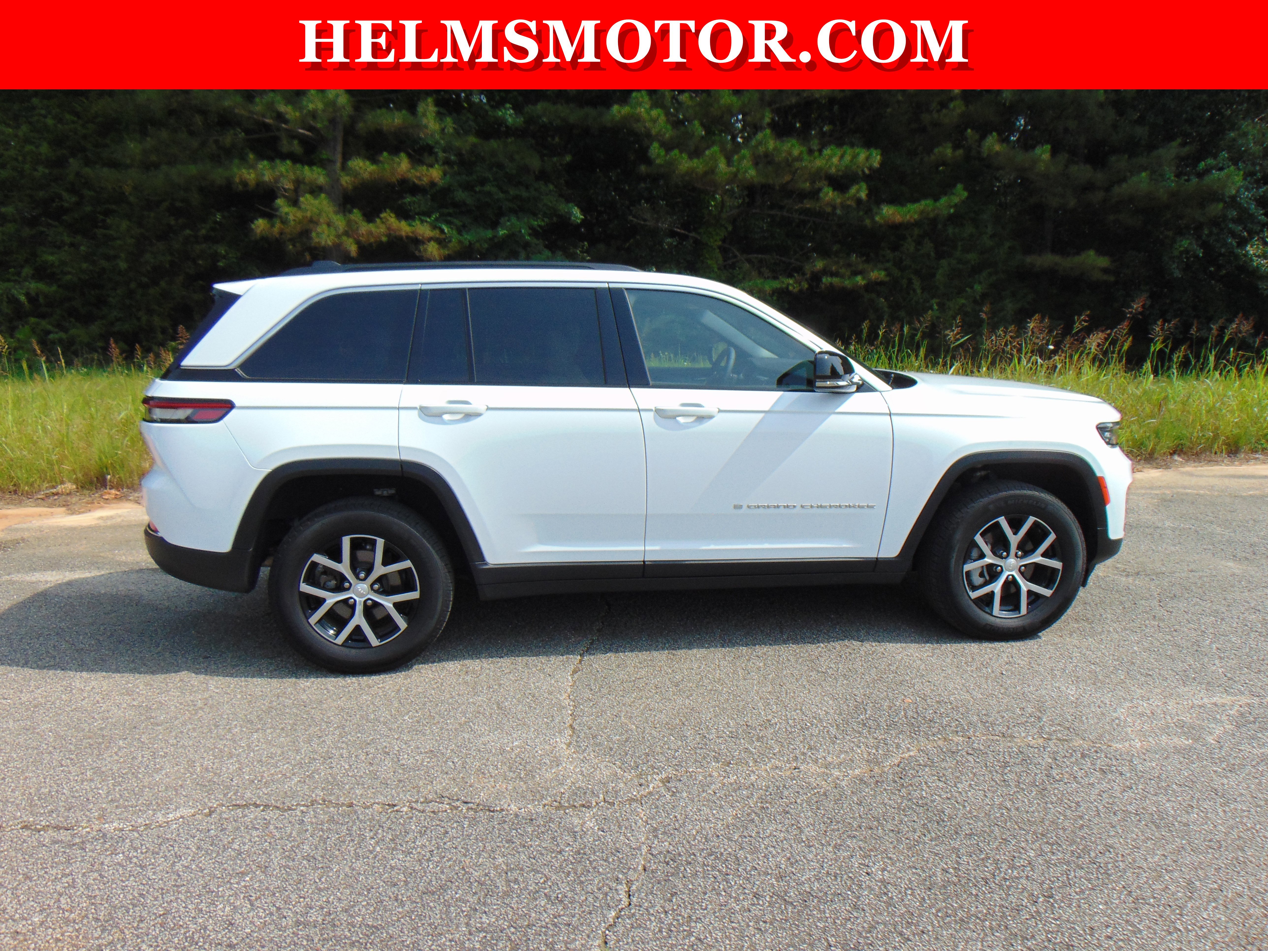 Certified 2024 Jeep Grand Cherokee Limited image 13