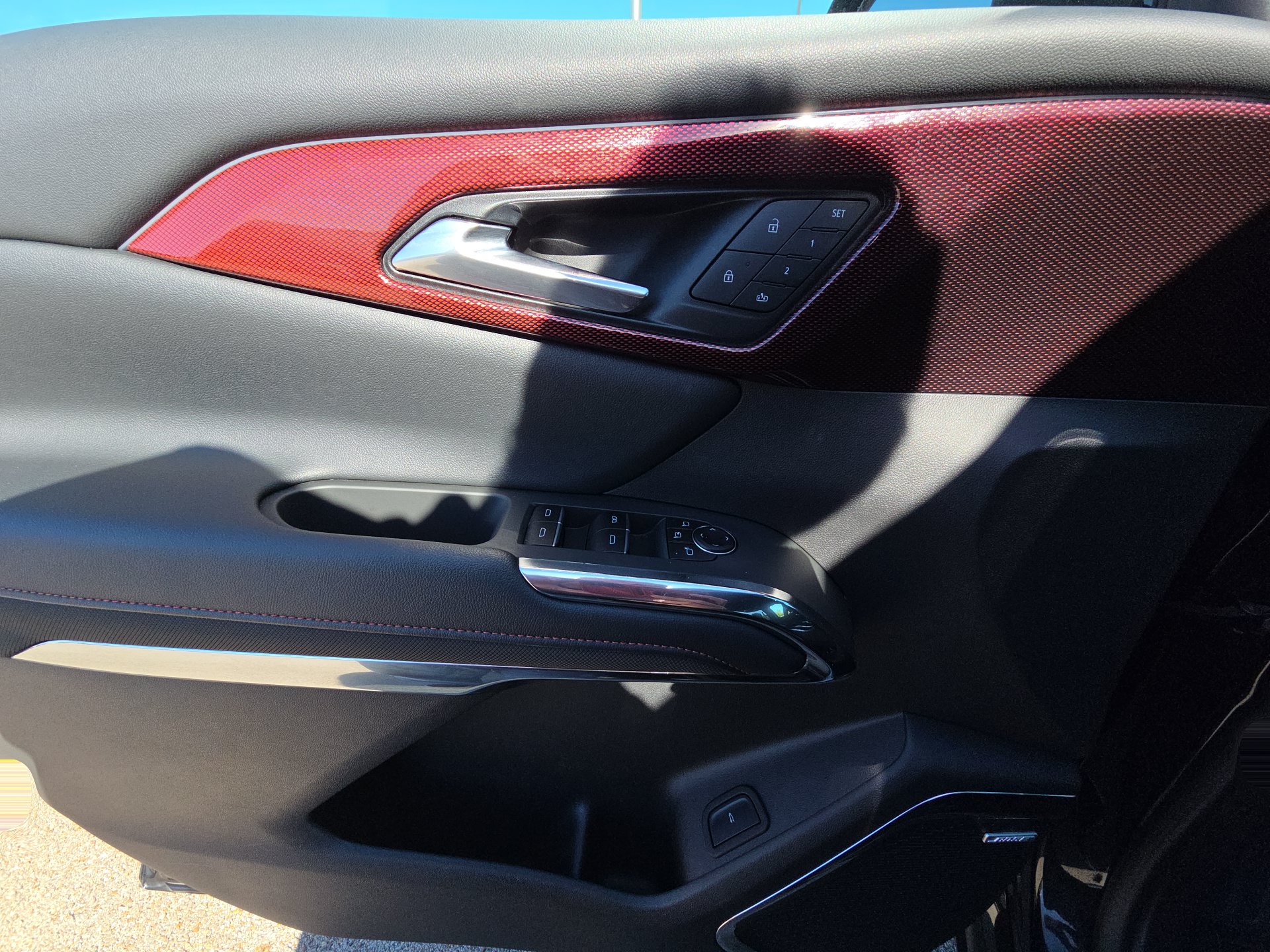 Used 2026 Chevrolet Traverse RS FWD image 13