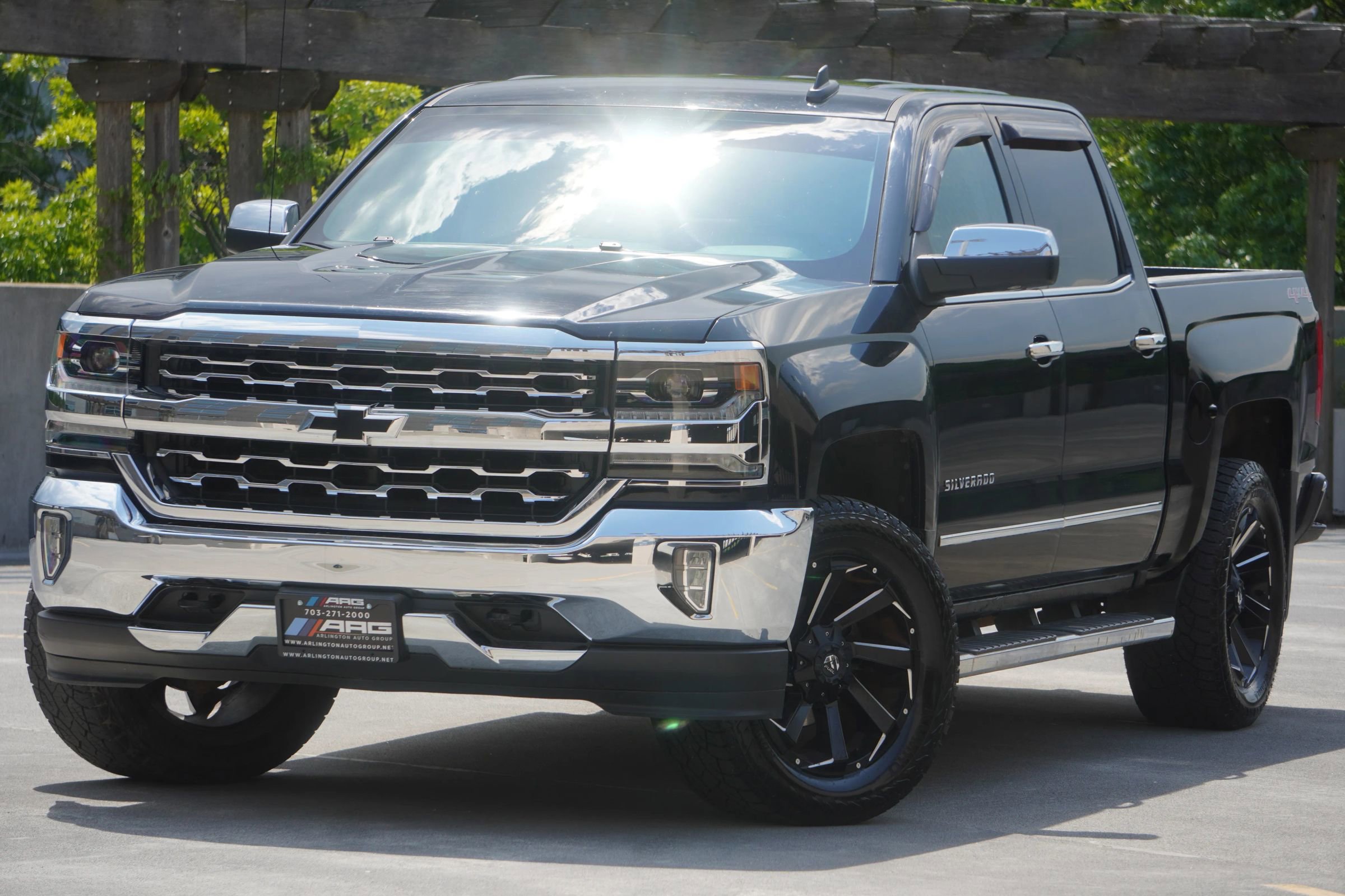 Used 2017 Chevrolet Silverado 1500 LTZ w/ Sport Package AWD/4WD image 3