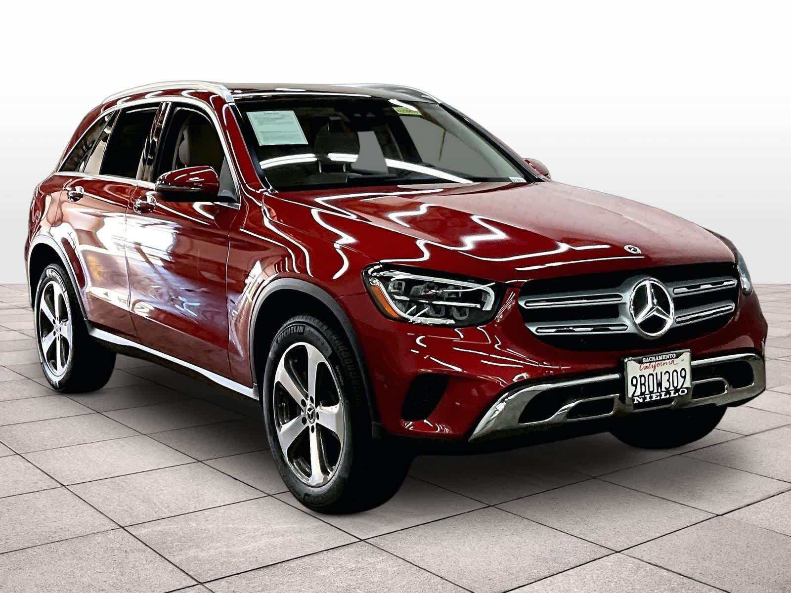 Used 2022 Mercedes-Benz GLC 300 4MATIC image 2