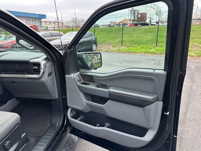 Used 2023 Ford F150 Lightning XLT image 18