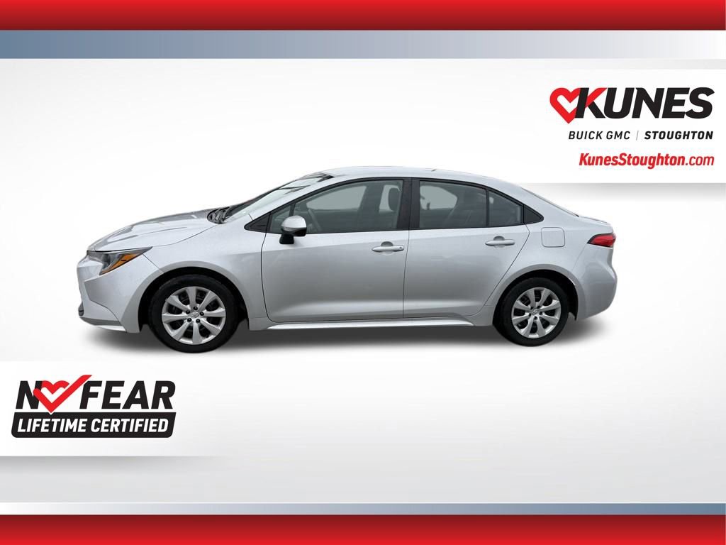 Used 2023 Toyota Corolla LE image 7