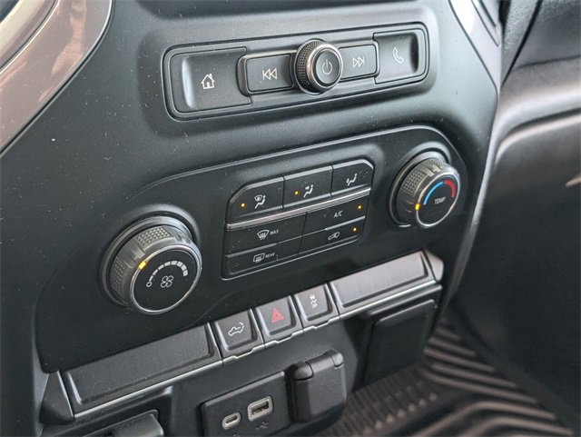 Used 2022 Chevrolet Silverado 2500 Custom w/ Custom Value Package image 21