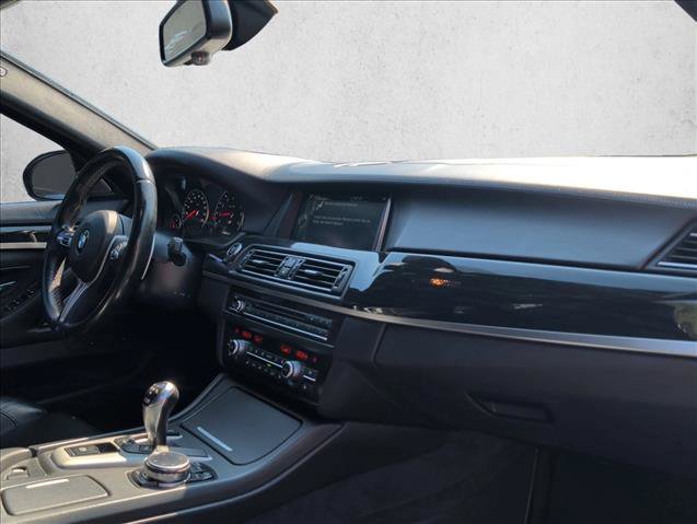 Used 2014 BMW M5 RWD image 25