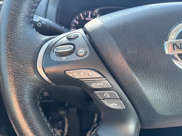 Used 2013 Nissan Pathfinder SL w/ Trailer Tow Pkg FWD image 25