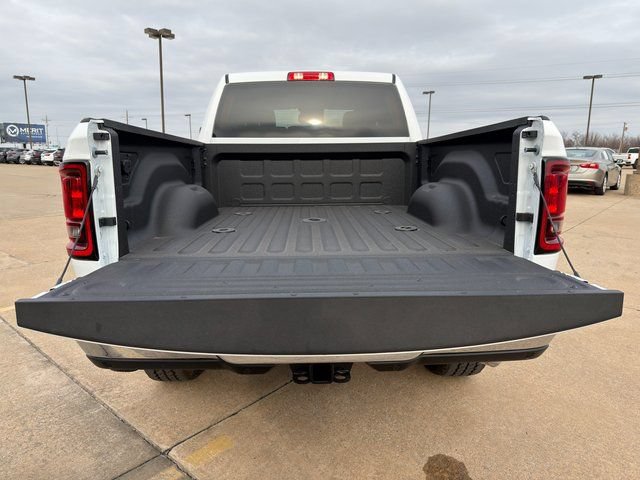 New 2026 RAM 2500 Big Horn AWD/4WD image 18