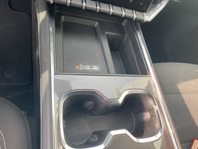 Used 2025 GMC Acadia Elevation image 26