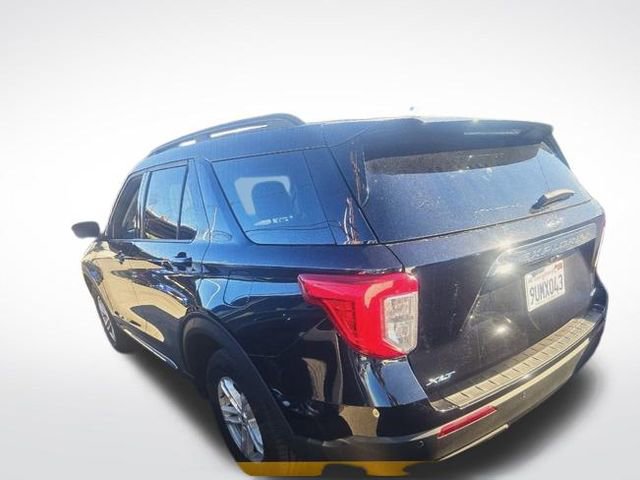 Used 2023 Ford Explorer XLT w/ Equipment Group 202A image 6