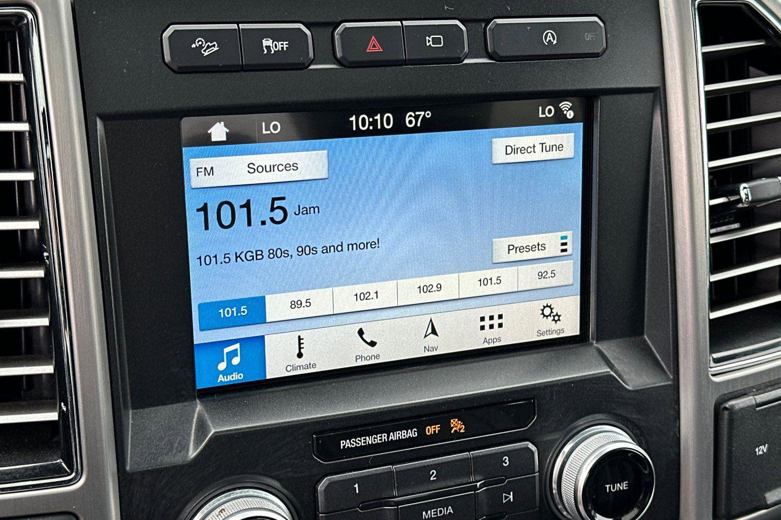 Used 2018 Ford F150 Platinum w/ Equipment Group 701A Luxury image 19