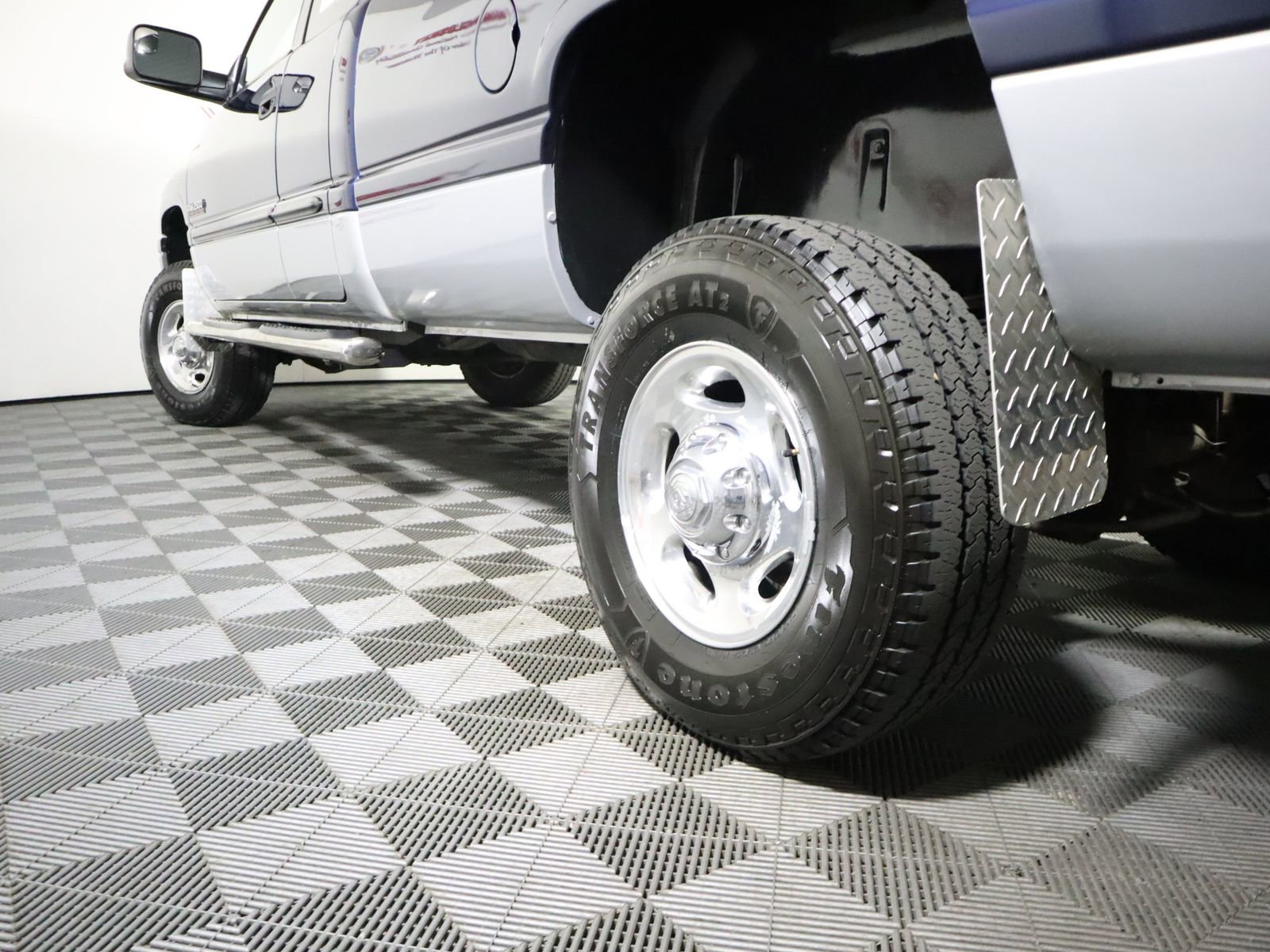 Used 2001 Dodge Ram 2500 Truck SLT image 6