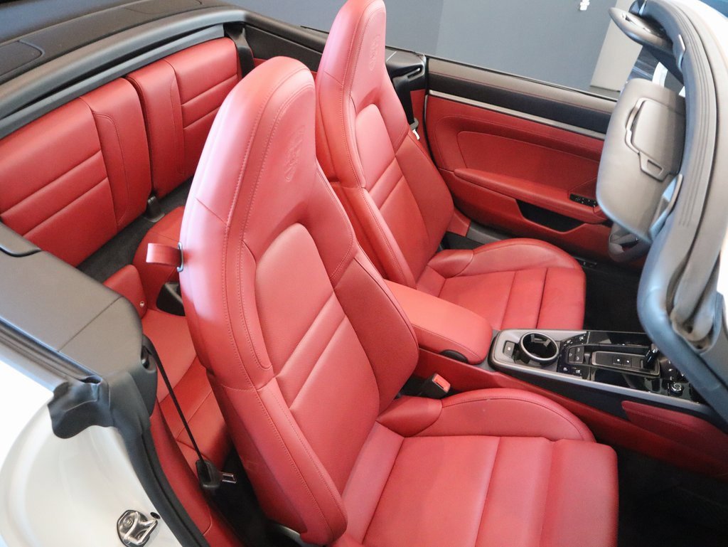 Used 2020 Porsche 911 Carrera S image 14