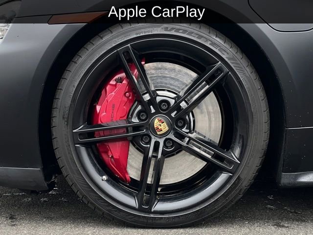 Used 2020 Porsche Taycan 4S image 4