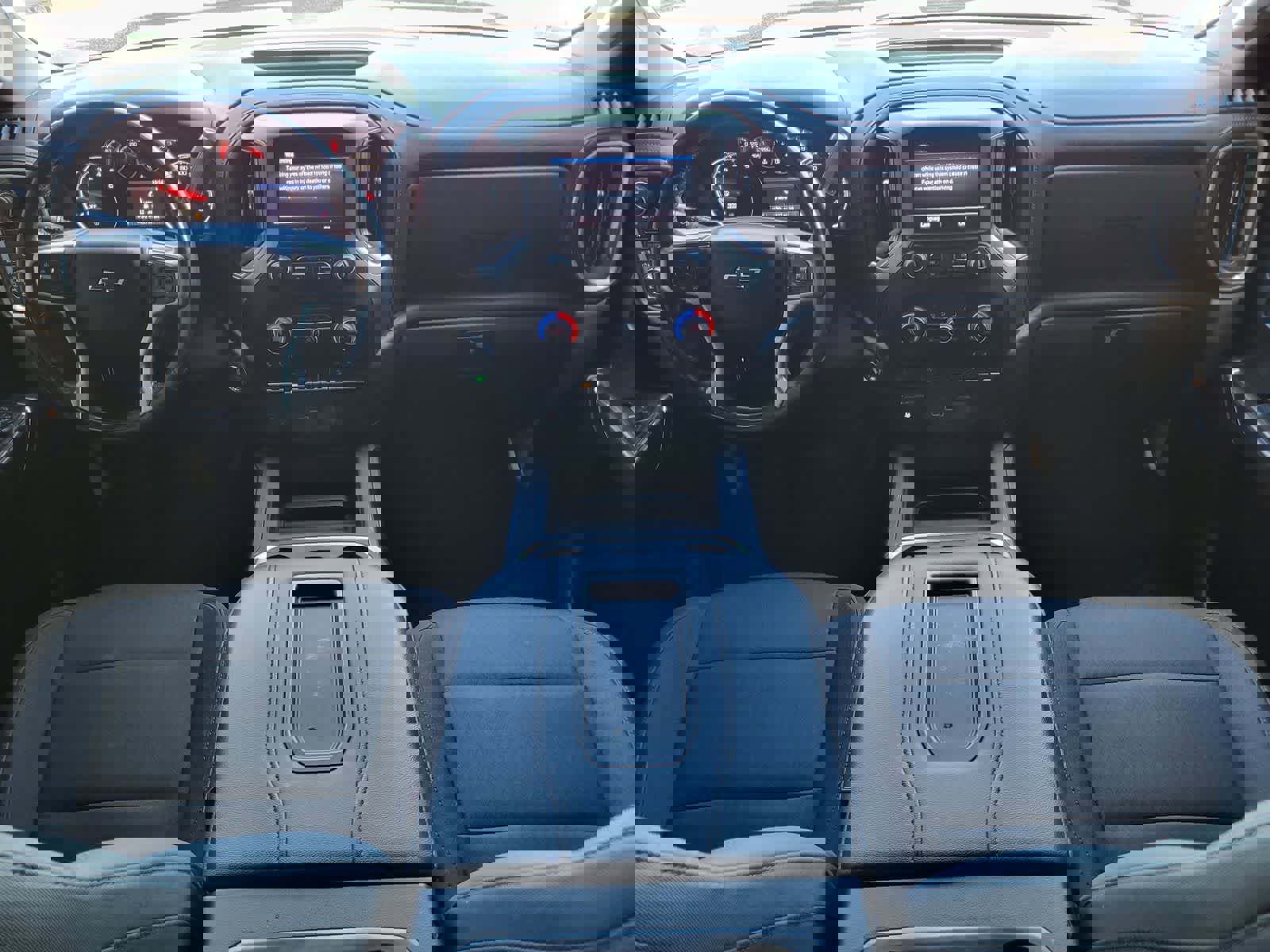 Used 2019 Chevrolet Silverado 1500 LT Trail Boss AWD/4WD image 25