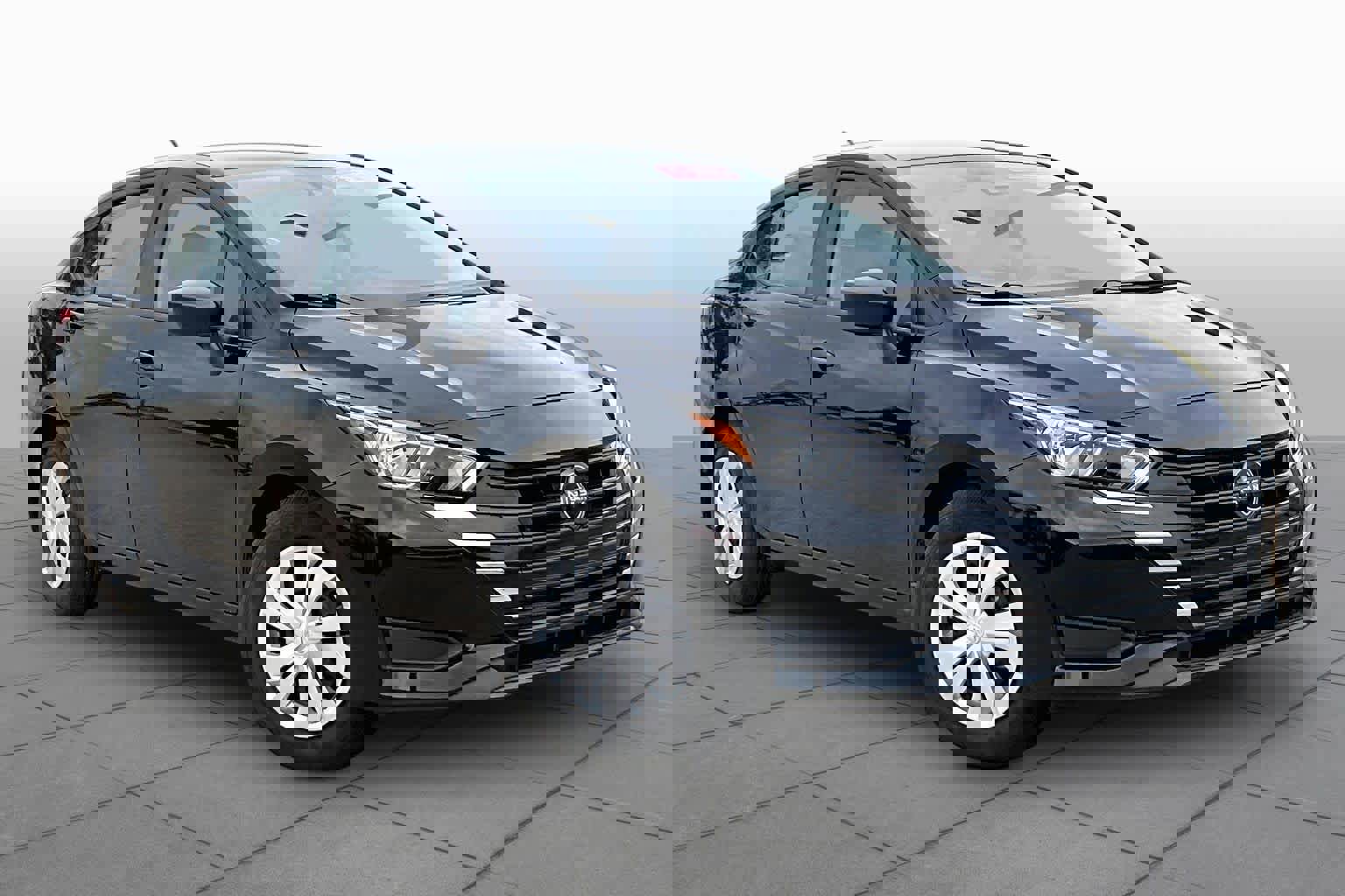 Used 2024 Nissan Versa S w/ Trunk Package image 3