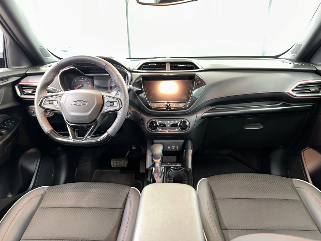Certified 2023 Chevrolet TrailBlazer RS w/ Convenience Package image 27