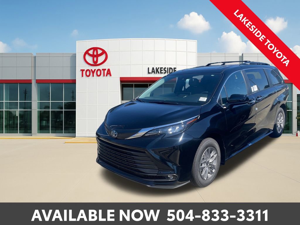 New 2025 Toyota Sienna XLE