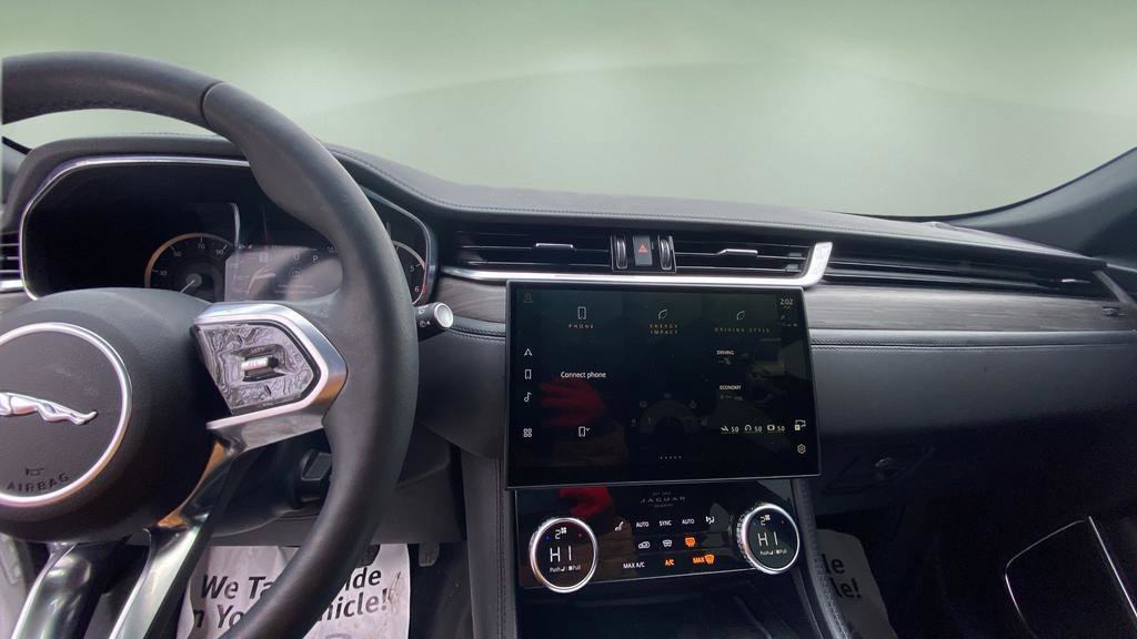 Used 2023 Jaguar F-PACE S image 13