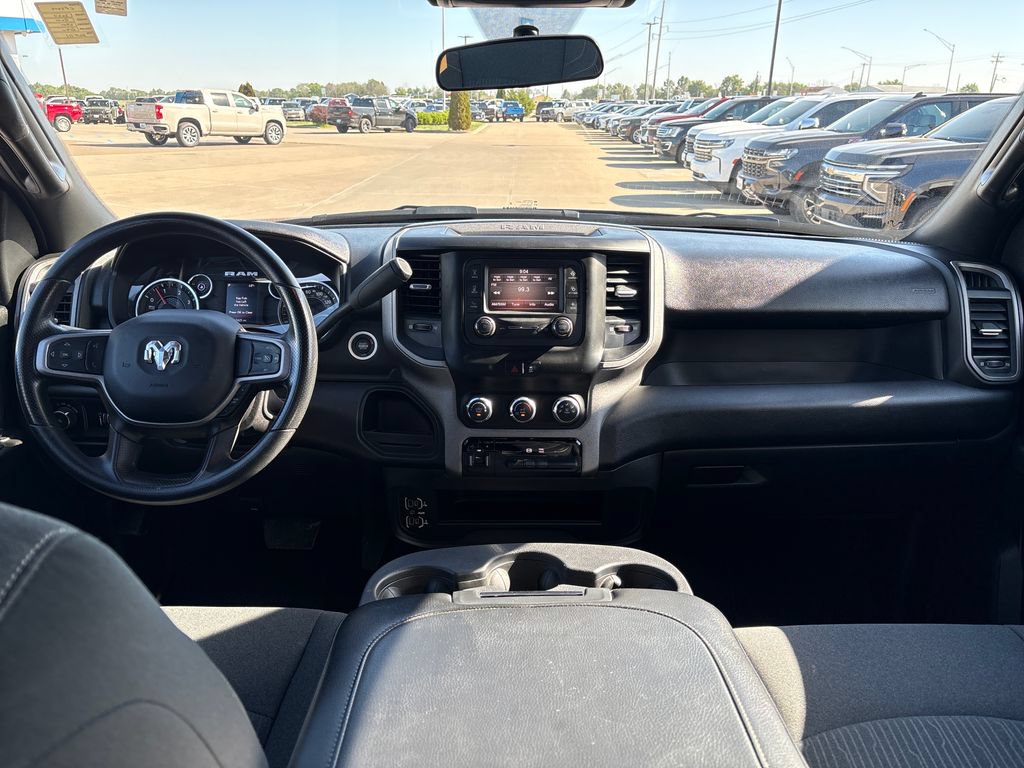Used 2024 RAM 2500 Tradesman w/ Chrome Appearance Group AWD/4WD image 18