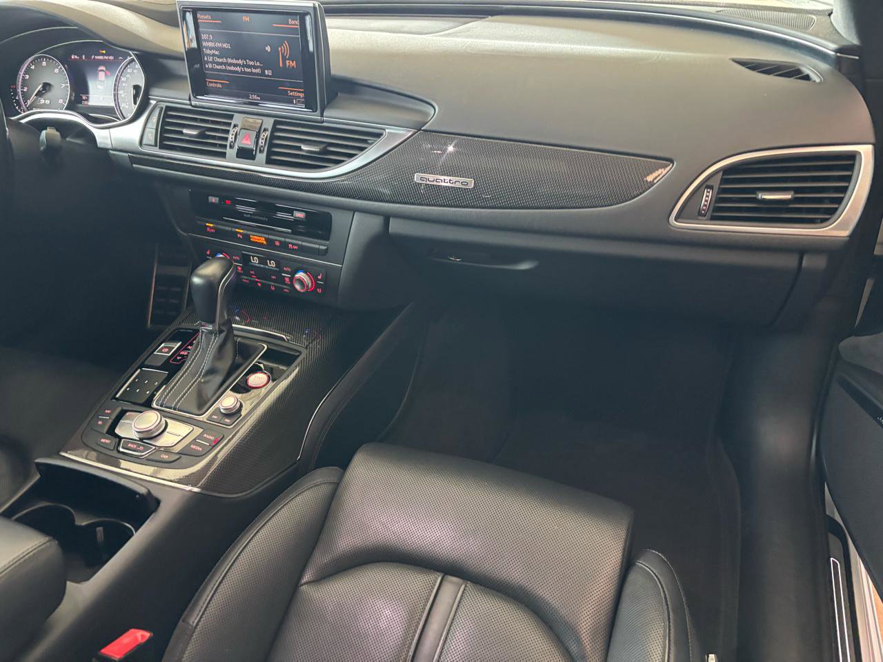 Used 2017 Audi S6 Prestige w/ Prestige Package image 23