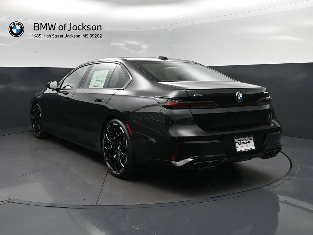 New 2026 BMW 760i xDrive w/ Executive Package AWD/4WD image 5
