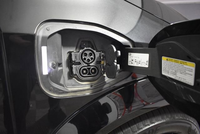 Certified 2024 Nissan Ariya AWD image 41