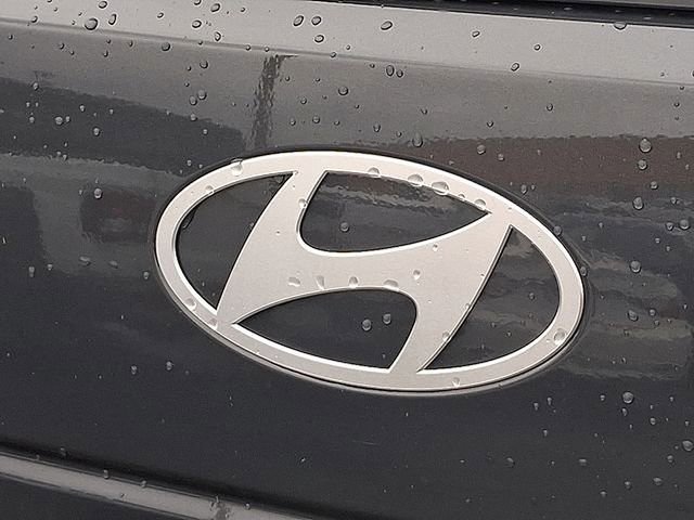 New 2026 Hyundai Santa Fe SE image 5