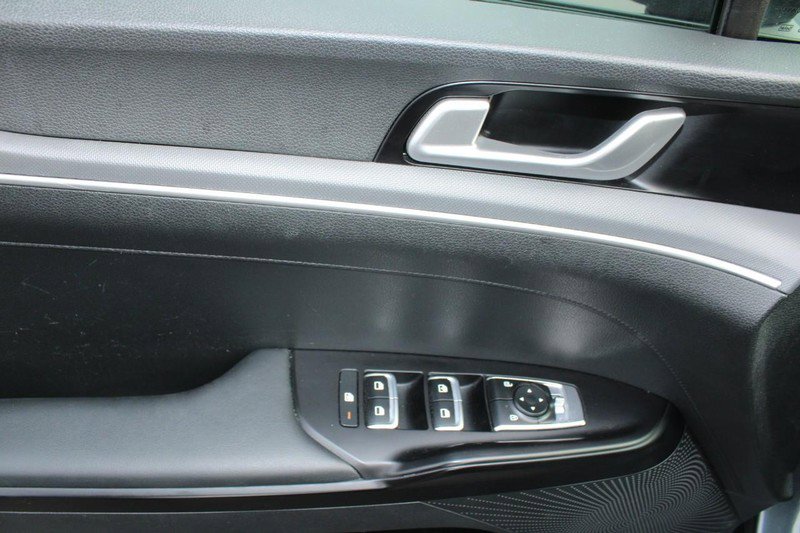 Used 2024 Kia K5 LXS image 10